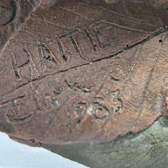 Gone with Wind Hattie Sculpture Gnome by artist Tom Clark Signed - Picture 3 of 9